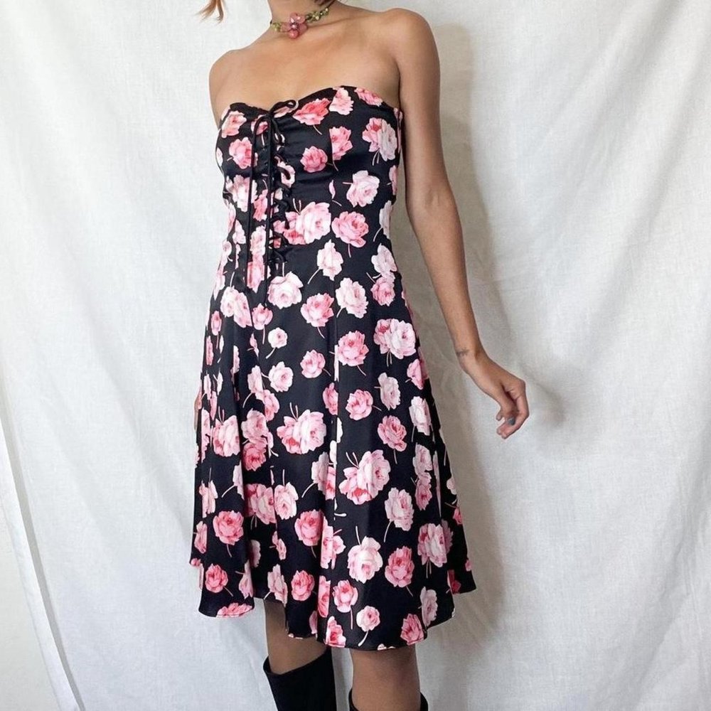 Betsey Johnson Strapless Pink Rose Print Cocktail Dress (0)